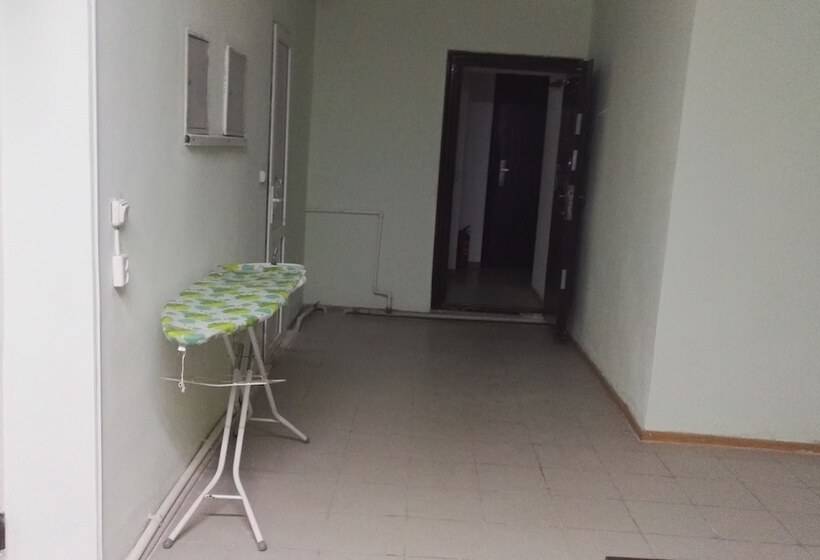 Admiral Hotel   Hostel