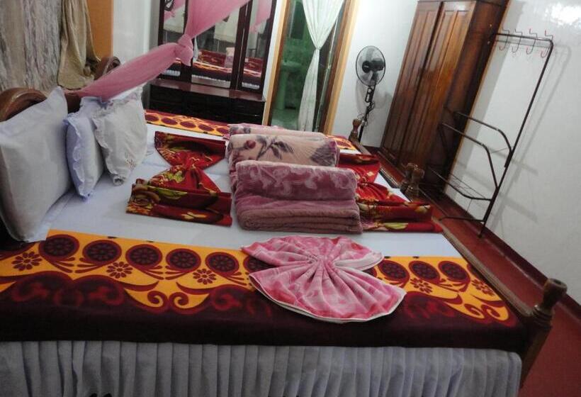 Hotel Belview Guest House