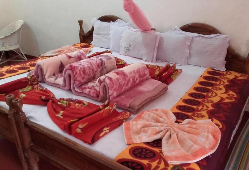 Hotel Belview Guest House