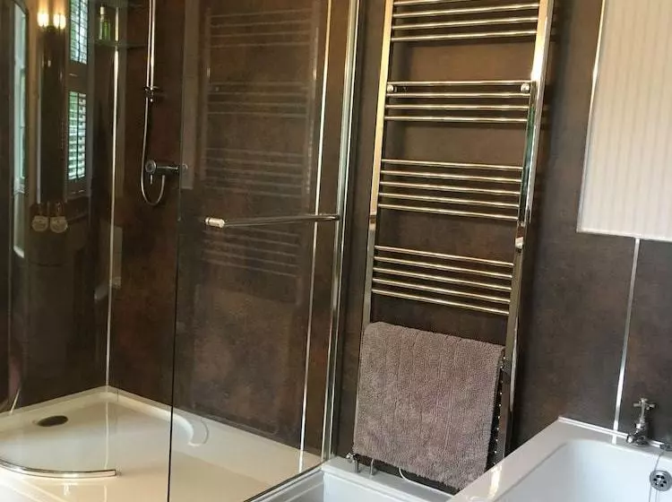 هتل Blacket House