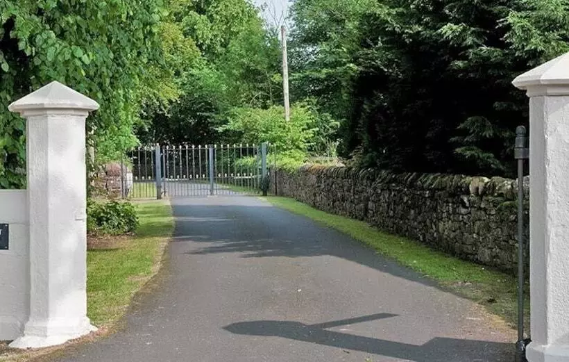 هتل Blacket House