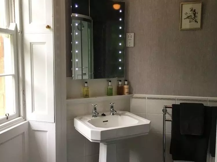 هتل Blacket House