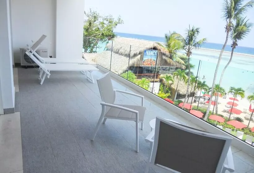 Hotelli Boca Beach Residence