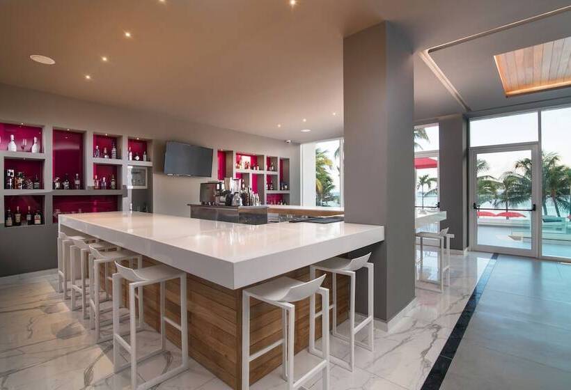 هتل Boca Beach Residence