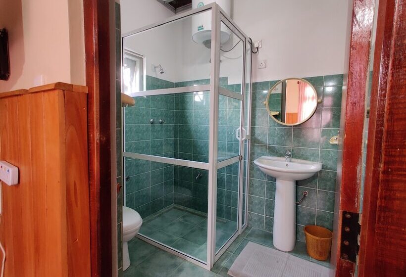 فندق Carnation Rest