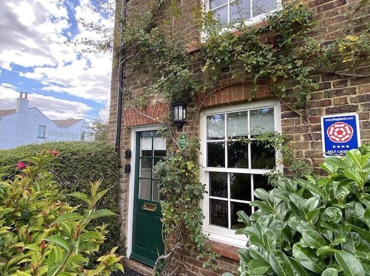 酒店 Green Cottages