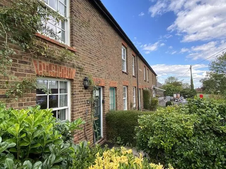 ホテル Green Cottages