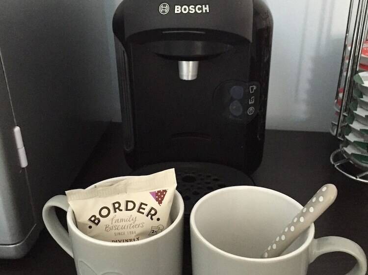 Hotel Illshaw Heath Farm Guest Lodge