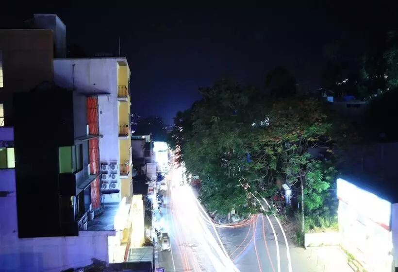 هتل Kandy City Rooms & Hostel
