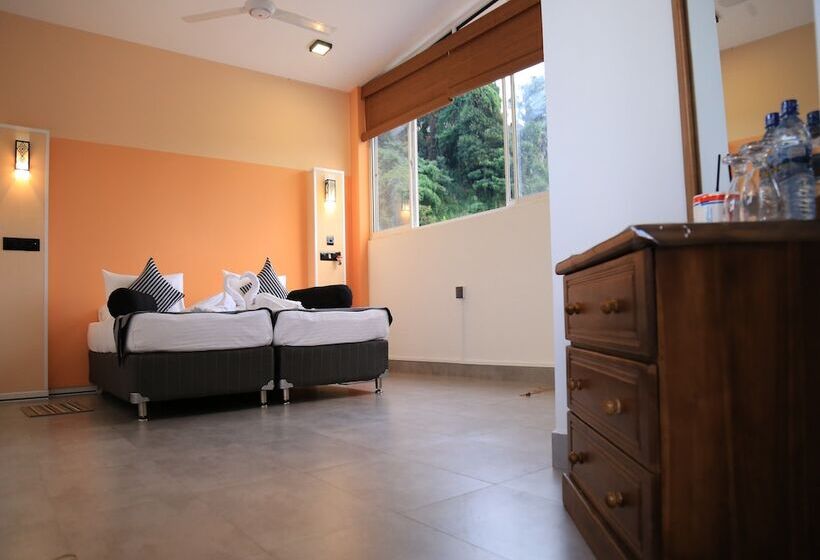 בית מלון כפרי Kandy City Rooms & Hostel