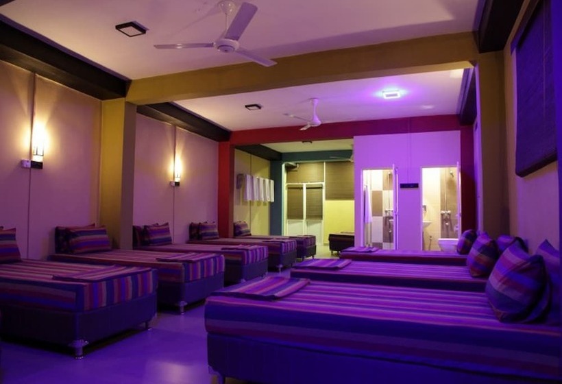 בית מלון כפרי Kandy City Rooms & Hostel