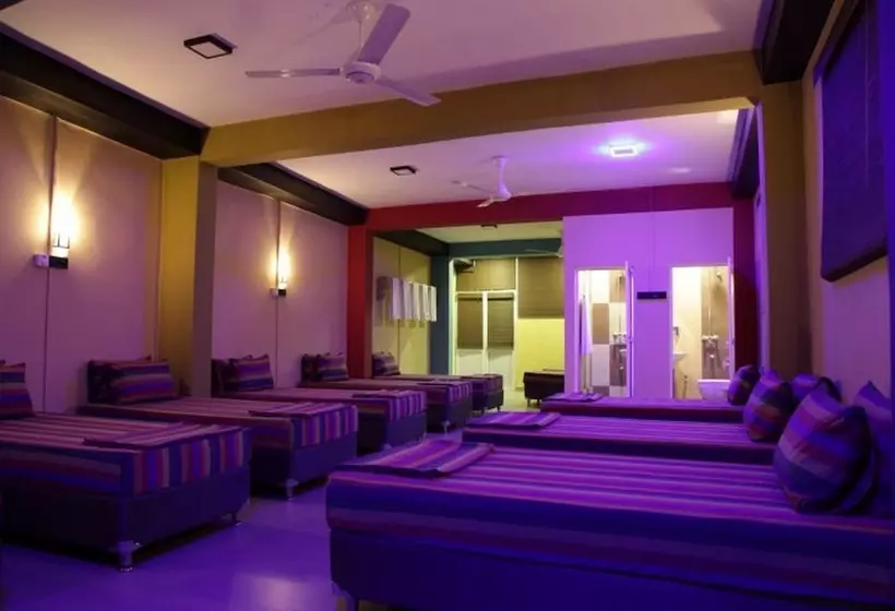هتل Kandy City Rooms & Hostel