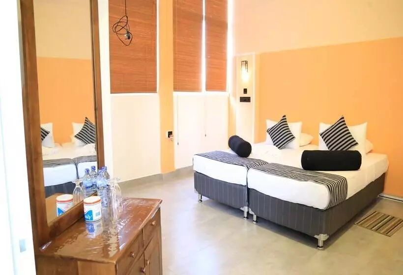 هتل Kandy City Rooms & Hostel