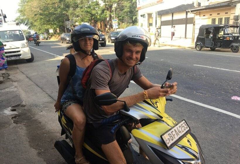 בית מלון כפרי Kandy City Rooms & Hostel