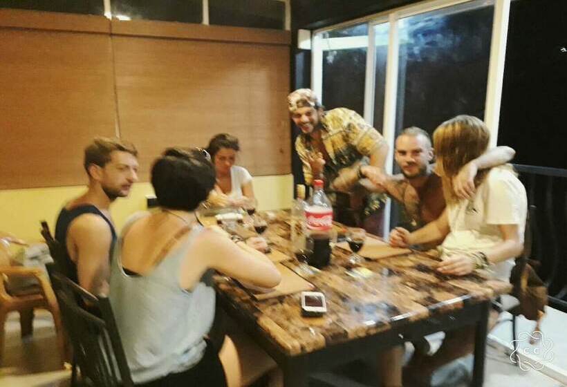 בית מלון כפרי Kandy City Rooms & Hostel