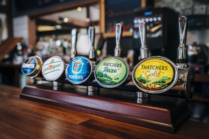 호텔 Mendip Spring Golf And Country Club