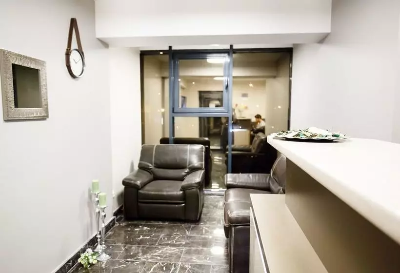 ホテル Metropolitan Iassium Luxury Suites