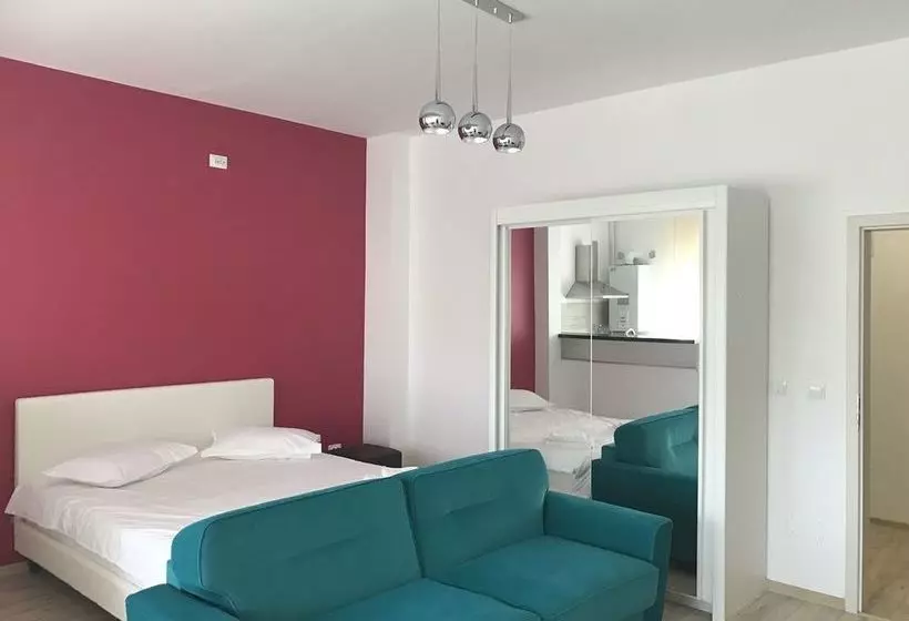 ホテル Metropolitan Iassium Luxury Suites