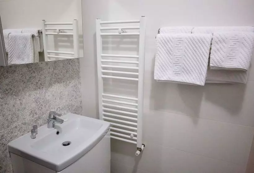 ホテル Metropolitan Iassium Luxury Suites