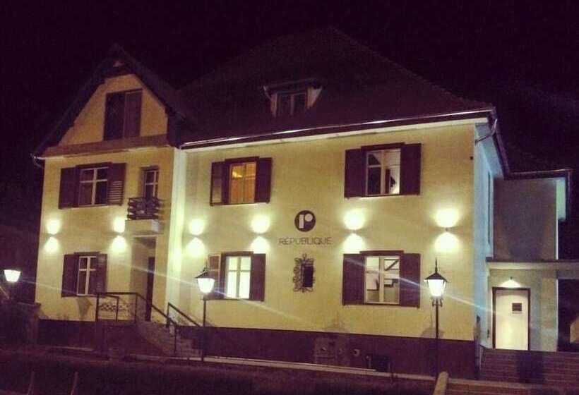 호텔 Republique