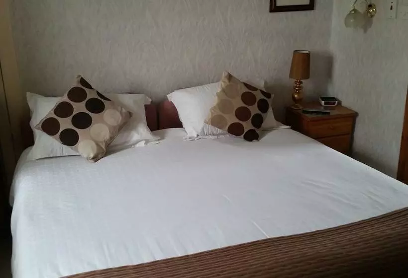 Hotelli St Nicholas Farmhouse B&b
