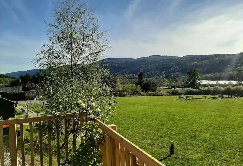 Hotelli Tayview Lodges