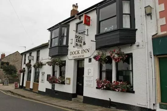 Hotel The Dock Inn