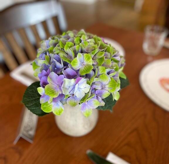 Отель The Gordon Arms Restaurant With Rooms