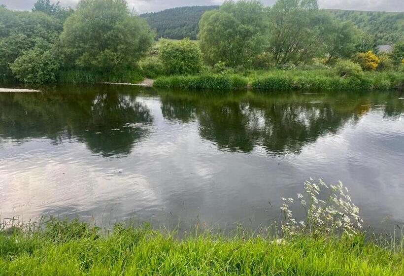 Отель The Gordon Arms Restaurant With Rooms