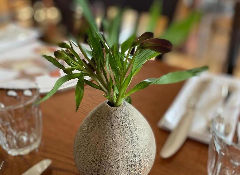 Отель The Gordon Arms Restaurant With Rooms