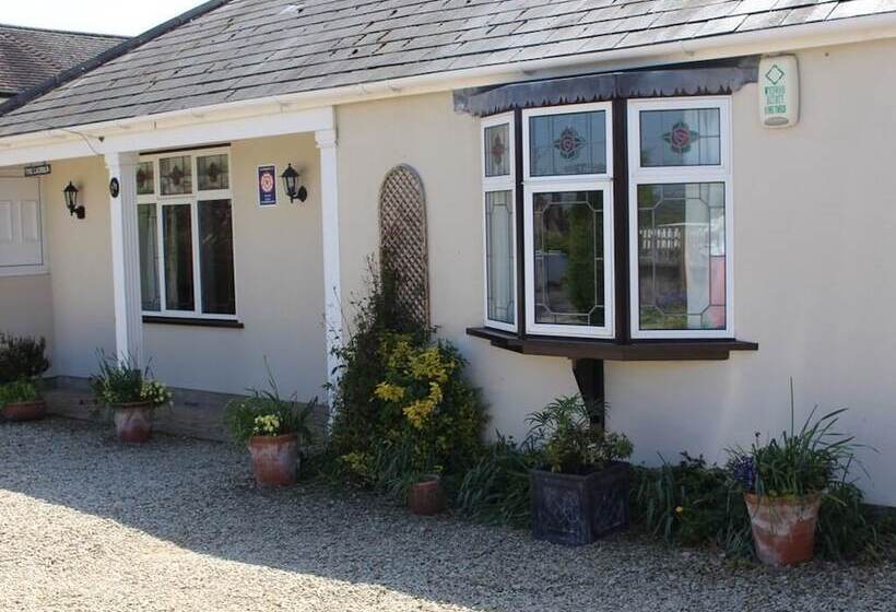 فندق The Laurels Guesthouse