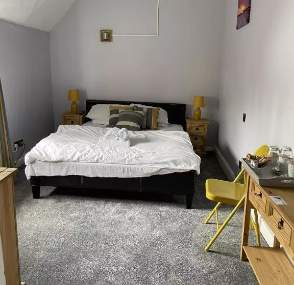 ホテル The Old Bell