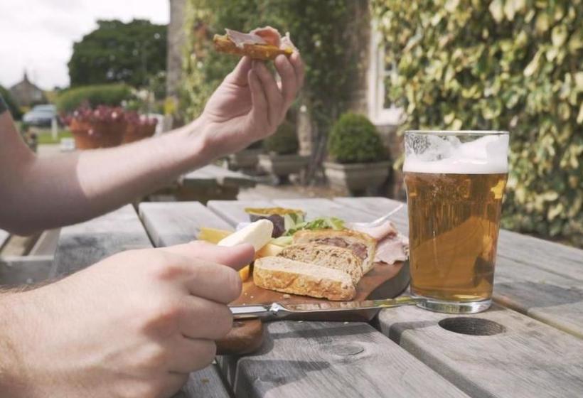 ホテル The Rose & Crown