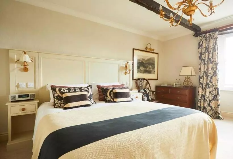 Hotelli The Rose & Crown