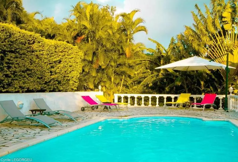 هتل Villa Mascarine