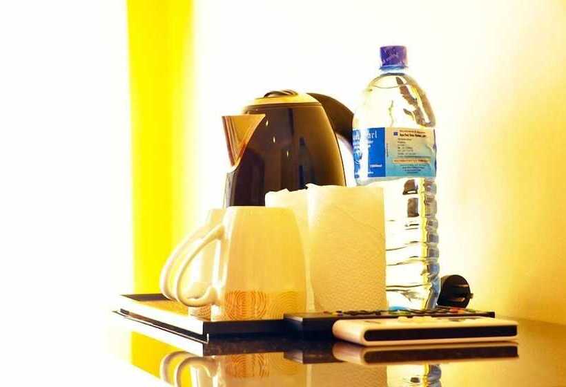 Hotel Waves By Tranquil