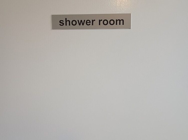 בית מלון כפרי Westgate