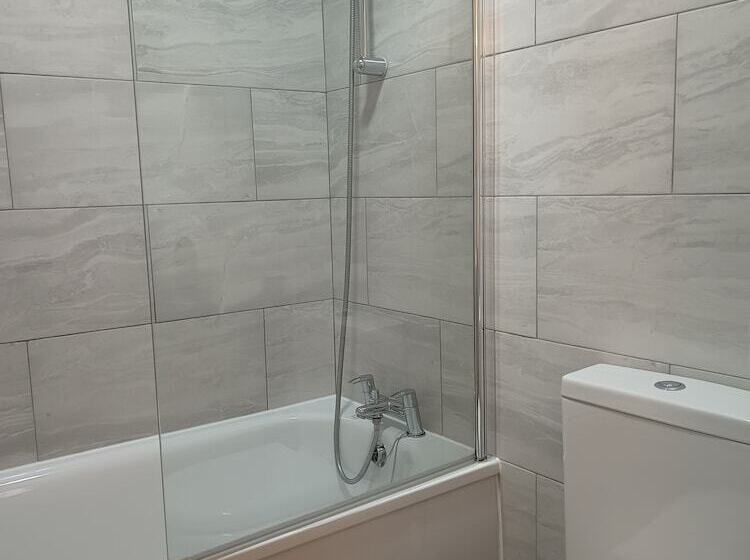 בית מלון כפרי Westgate