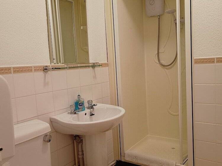 בית מלון כפרי Westgate