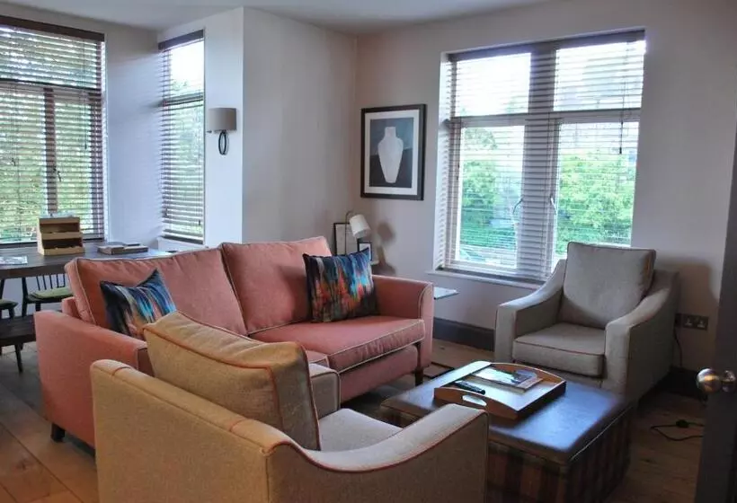 The Lawrance Luxury Aparthotel   Harrogate