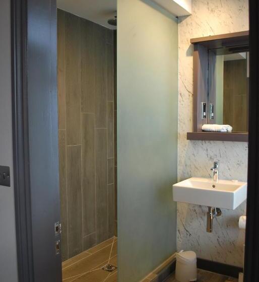 The Lawrance Luxury Aparthotel Harrogate