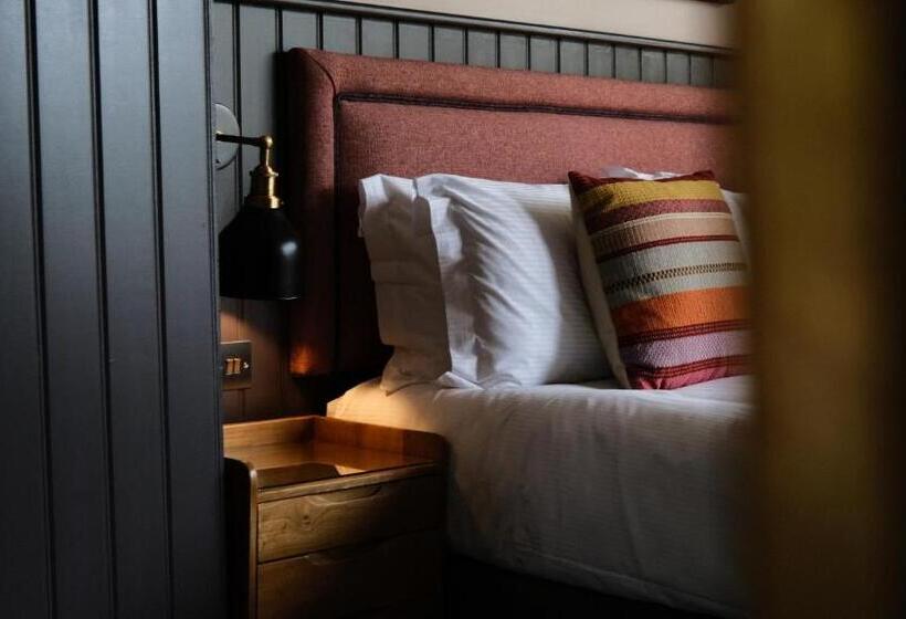 The Lawrance Luxury Aparthotel Harrogate