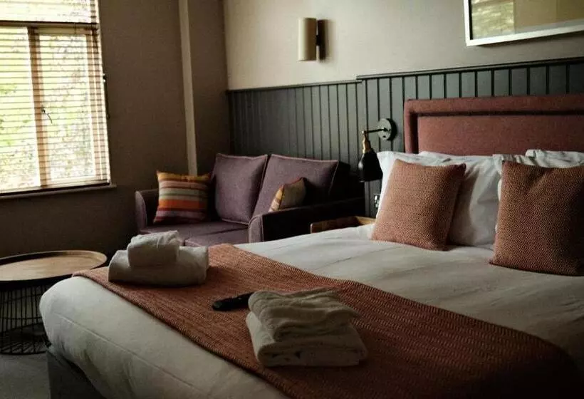 The Lawrance Luxury Aparthotel   Harrogate