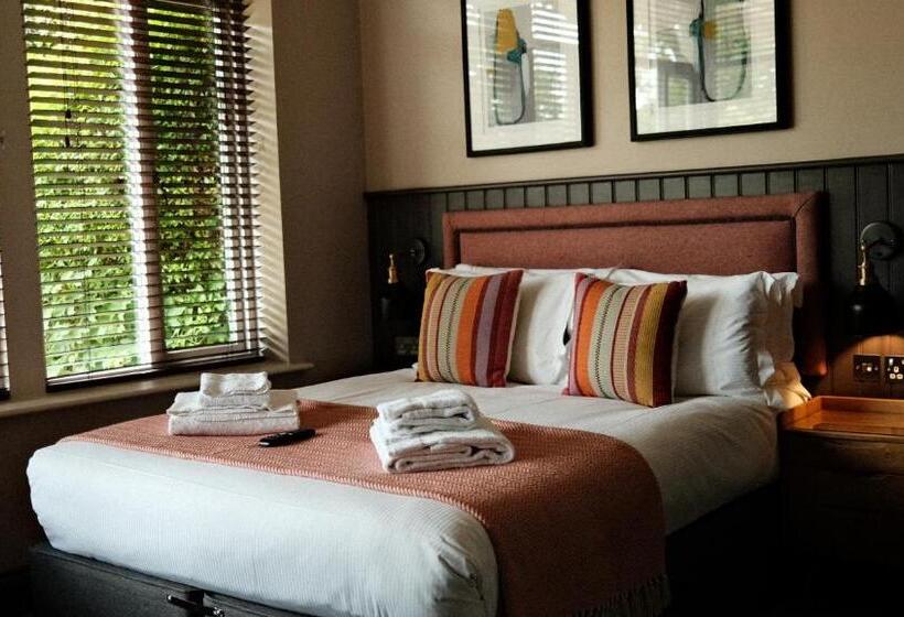 The Lawrance Luxury Aparthotel Harrogate