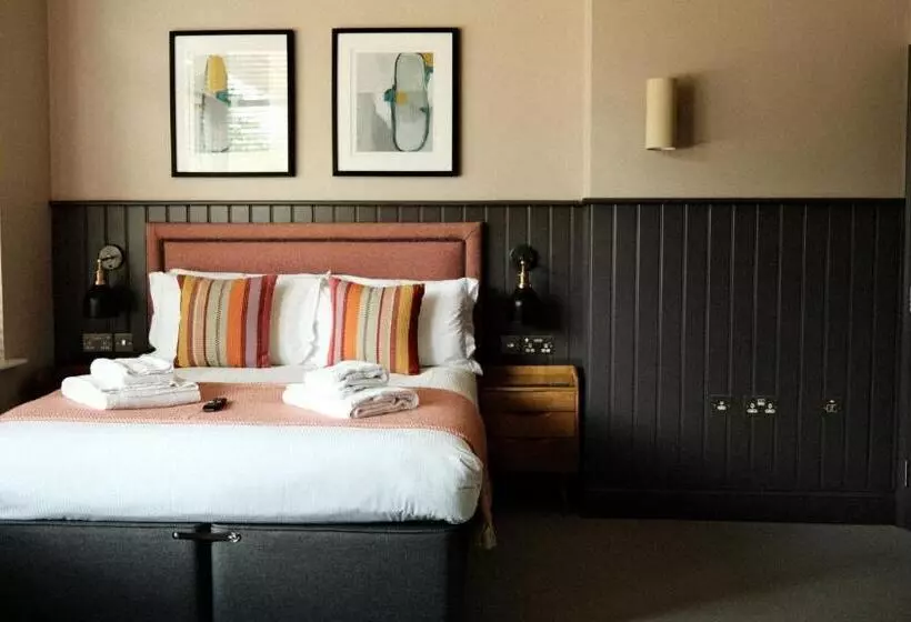 The Lawrance Luxury Aparthotel   Harrogate