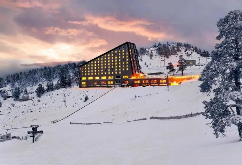 Hotelli Kaya Palazzo Ski & Mountain Resort