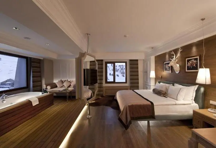 Hotelli Kaya Palazzo Ski & Mountain Resort