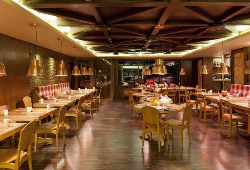 Hotelli Kaya Palazzo Ski & Mountain Resort