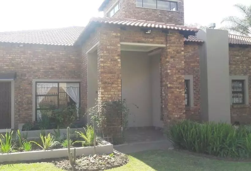 Hotelli Ametis Guest House