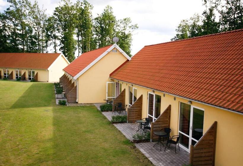 هتل Araslöv Golf & Resort